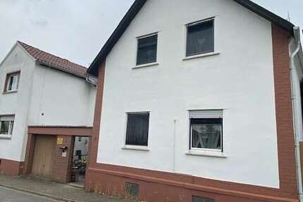 Haus Worms / Herrnsheim Herrnsheim - 8.5 Zimmer, 179 m&sup2;, 367.000&euro; | Angebot:26674829