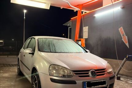 VW Golf 122.000 km 2.200 &euro; Haßloch 67454