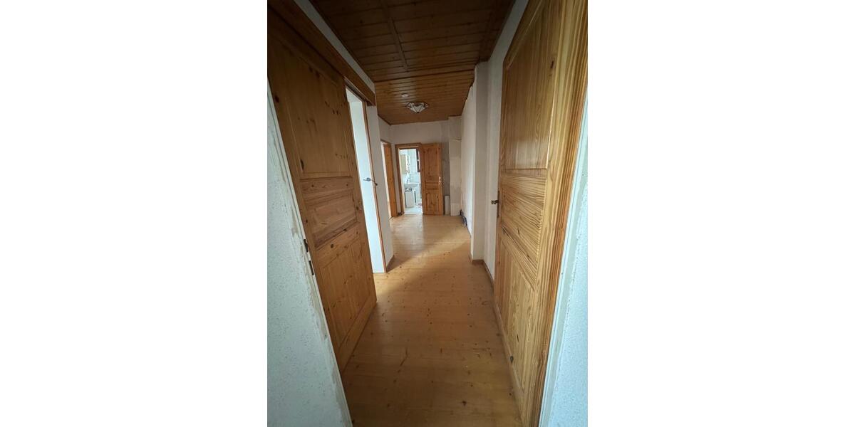 Einfamilienhaus mit Garten und Wintergarten 4 zimmer