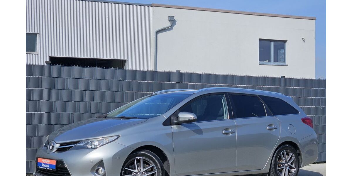 Toyota Auris 182.165 km 8.450 &euro; Monsheim 67590