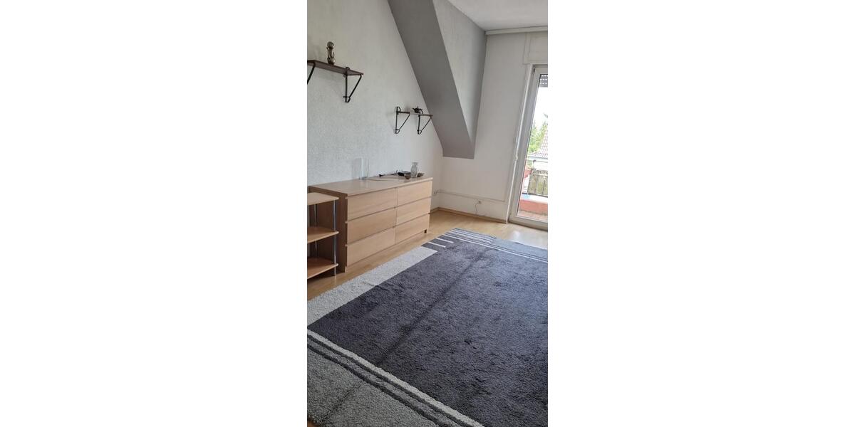 Etagenwohnung Ludwigshafen am Rhein Mundenheim - 3 Zimmer, 100 m&sup2;, 1.000&euro; | Angebot:26237380