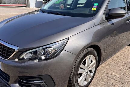 Peugeot 308 112.000 km 10.600 € Hassloch 67454