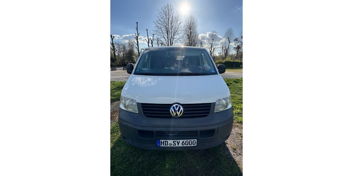 VW T5 Transporter 204.000 km 5.400 &euro; Ketsch 68775