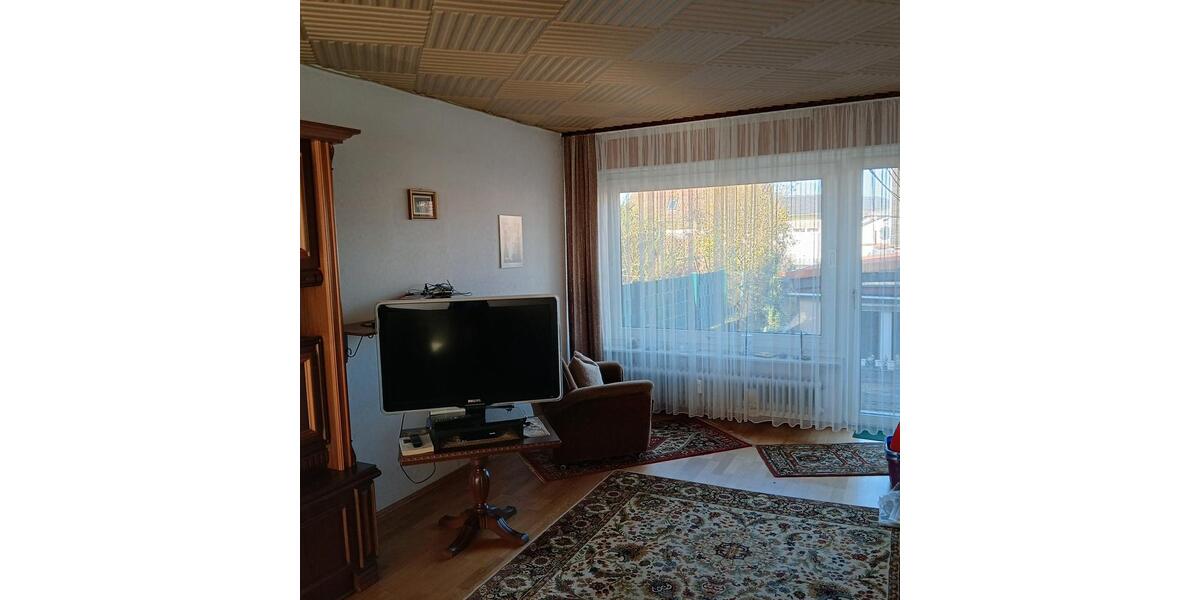 Einfamilienhaus Fürth - 8 Zimmer, 186 m&sup2;, 380.000&euro; | Angebot:26168111