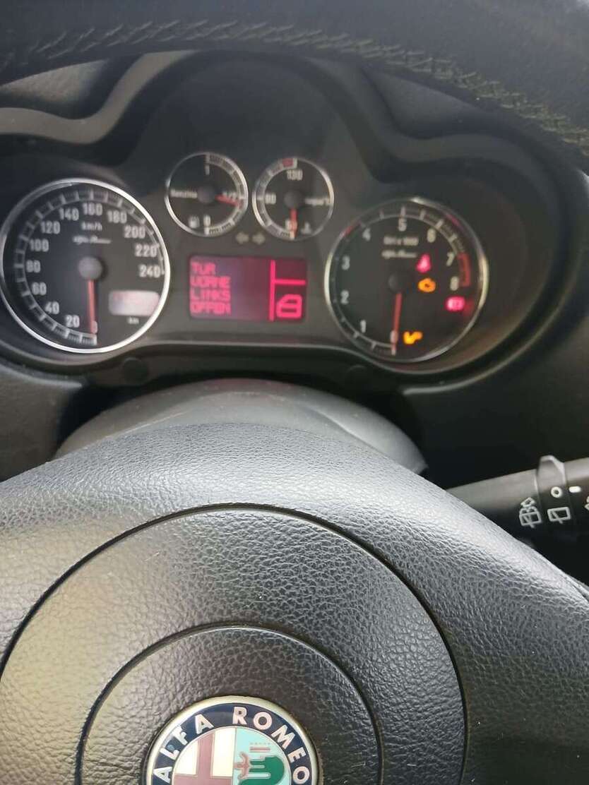 Alfa Romeo 147 178.000 km 990 € weinheim 69469