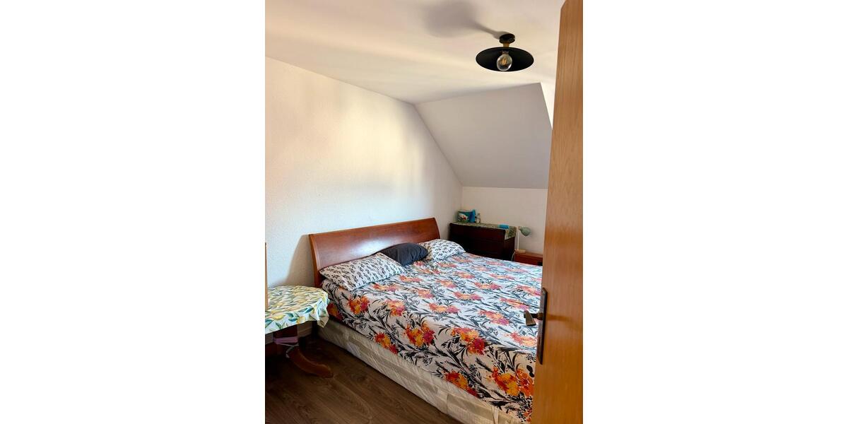 Etagenwohnung Heppenheim (Bergstraße) - 3 Zimmer, 90 m&sup2;, 1.300&euro; | Angebot:25378058
