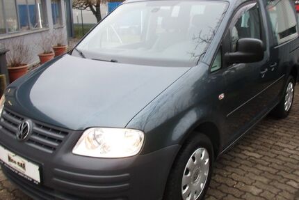 VW Caddy 120.800 km 7.499 &euro; Neustadt an der Weinstrasse 67433