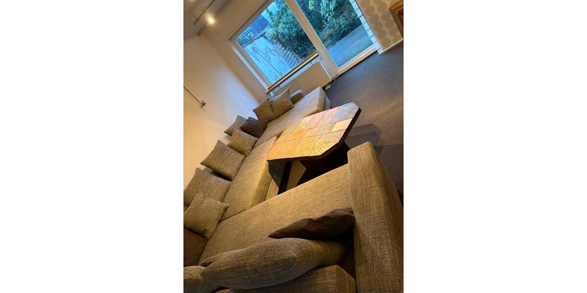 Erdgeschoßwohnung Haßloch - 2 Zimmer, 90 m&sup2;, 990&euro; | Angebot:25308549