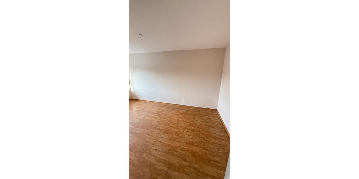 Etagenwohnung Mannheim Fahrlach - 2 Zimmer, 57 m&sup2;, 1.090&euro; | Angebot:25760602