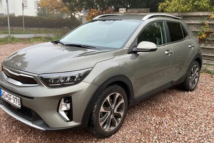 Kia Stonic 59.698 km 15.900 &euro; Worms 67547