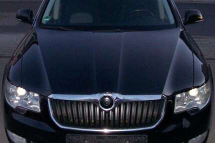 Skoda Superb 297.000 km 4.499 &euro; Weisenheim Am Sand 67256