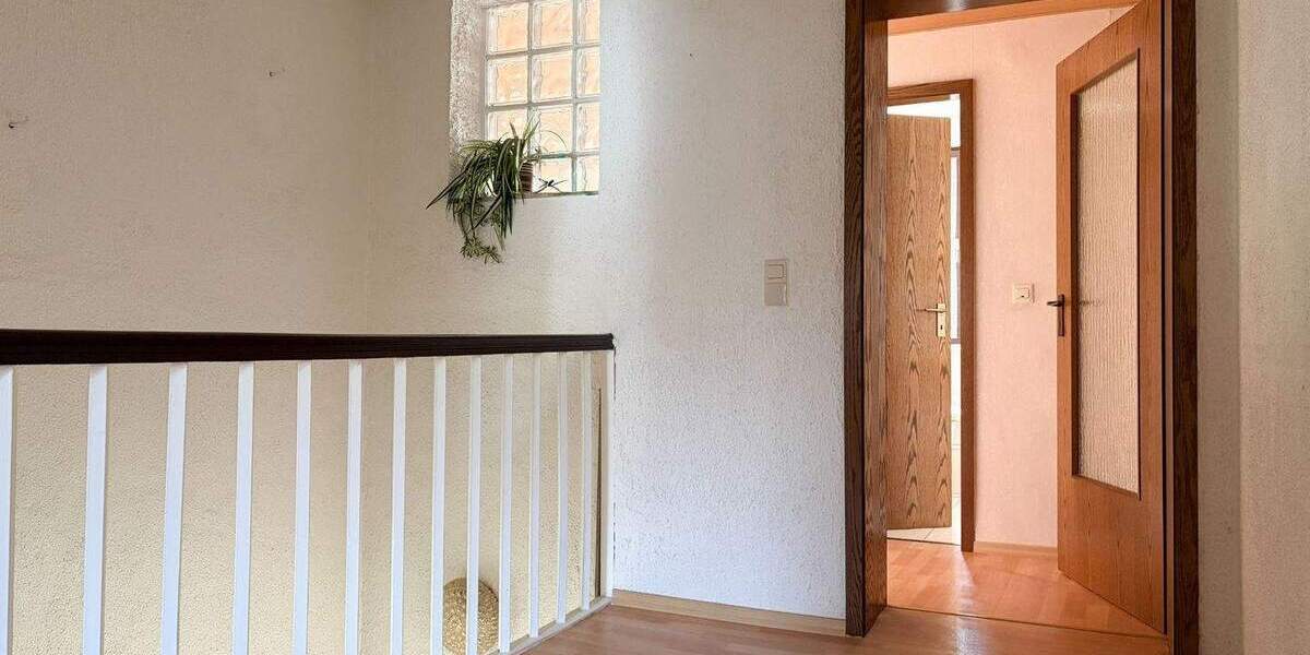 Reihenmittelhaus Birkenau - 6 Zimmer, 132 m&sup2;, 325.000&euro; | Angebot:25689255