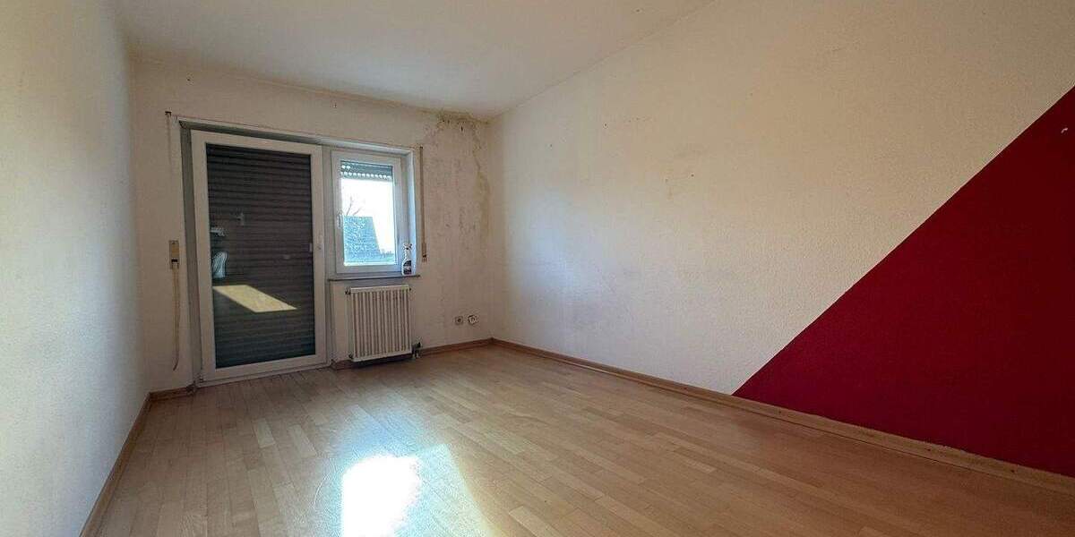 Reihenmittelhaus Mannheim Rheinau - 4 Zimmer, 122 m&sup2;, 365.000&euro; | Angebot:25668088