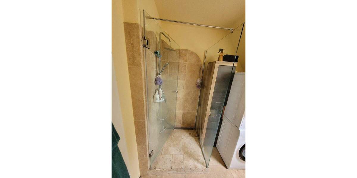 2 ZKB Dachgeschosswohnung in Ortskernlage mit Blick auf die Weinberge 2 zimmer