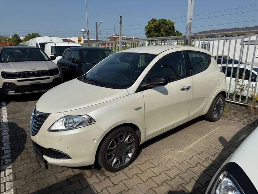 Ypsilon