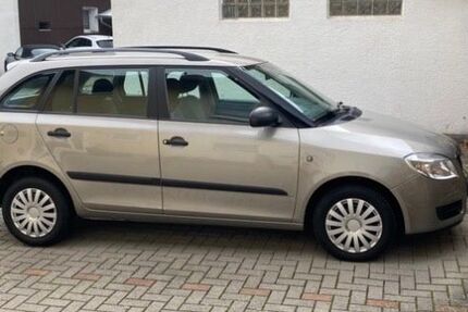 Skoda Fabia 75.000 km 5.950 &euro; Hassloch 67454