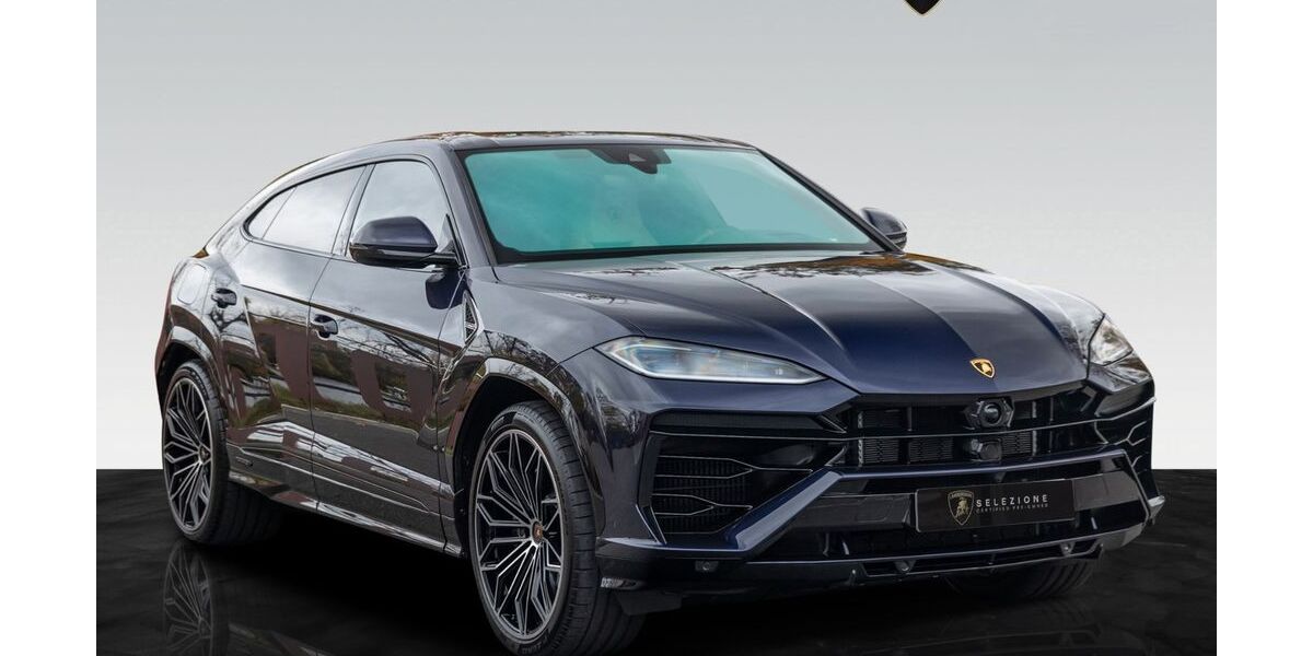 Lamborghini Urus 11.900 km 299.800 &euro; Hockenheim 68766