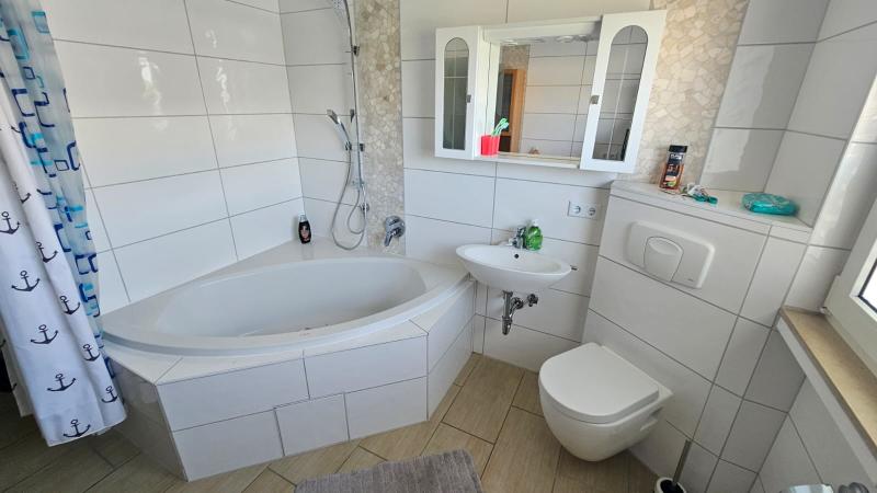 ObjNr:19542 - Sehr schönes, freistehendes 2-Fam. Haus in ruhiger Lage in Osthofen - Zweifamilienhaus Osthofen | Angebot:16940547