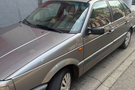 VW Passat 280.000 km 2.555 &euro; Mannheim 68159