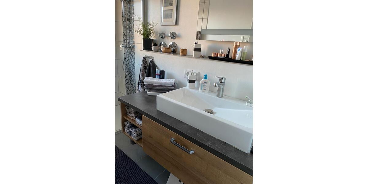 Etagenwohnung Lampertheim - 3 Zimmer, 75 m&sup2;, 180.000&euro; | Angebot:26261334