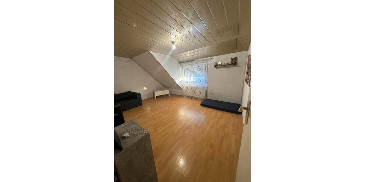 Etagenwohnung Edingen-Neckarhausen Neckarhausen - 1 Zimmer, 55 m&sup2;, 750&euro; | Angebot:26182207