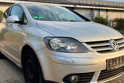 VW Golf 232.000 km 1.999 &euro; Eppelheim 69214