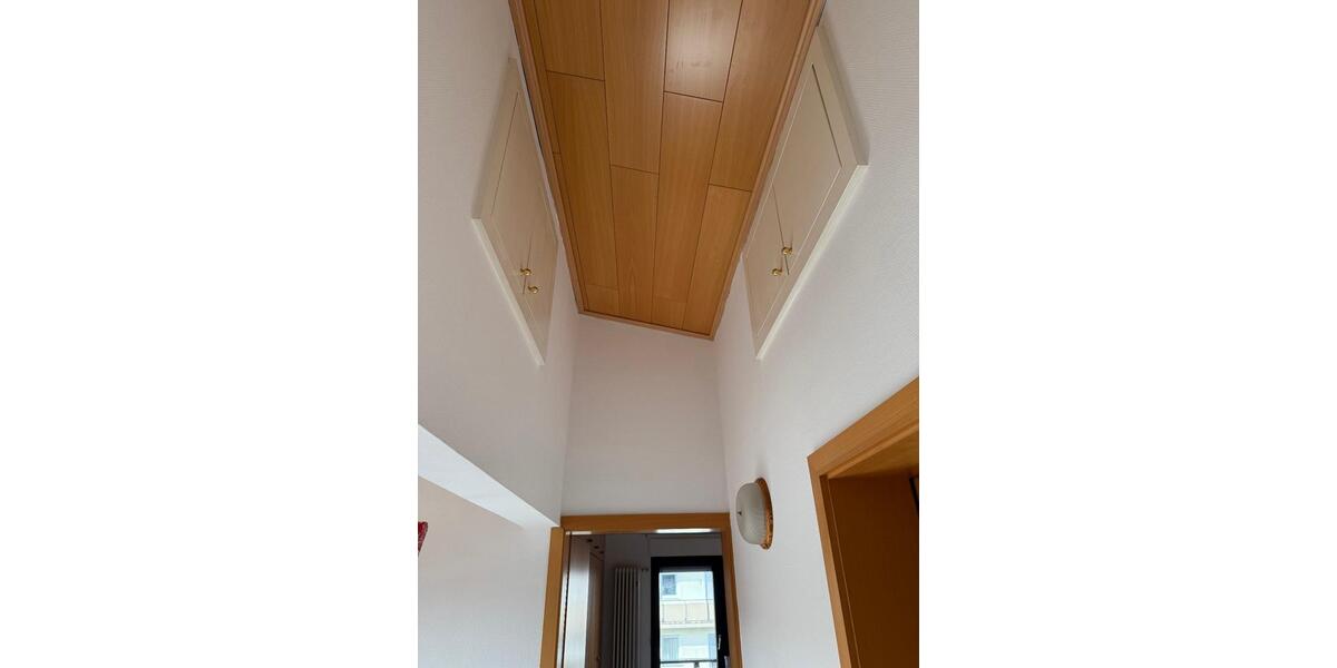 Dachgeschoßwohnung Leimen - 3 Zimmer, 92 m&sup2;, 1.200&euro; | Angebot:24615000