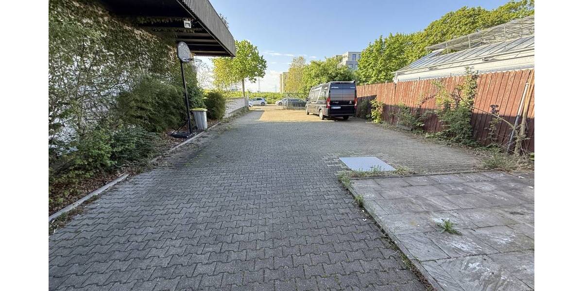 Gewerbeobjekt Mannheim Neuostheim - 8 Zimmer, 239 m&sup2;, 2.390&euro; | Angebot:26290579