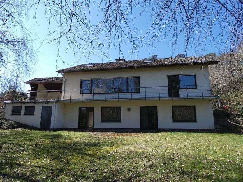 Haus zum Kaufen in Neustadt 698.000 € 257 m²