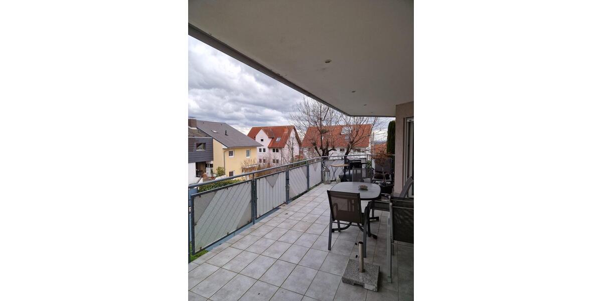 Etagenwohnung Weinheim - 4 Zimmer, 110 m&sup2;, 1.250&euro; | Angebot:25253397