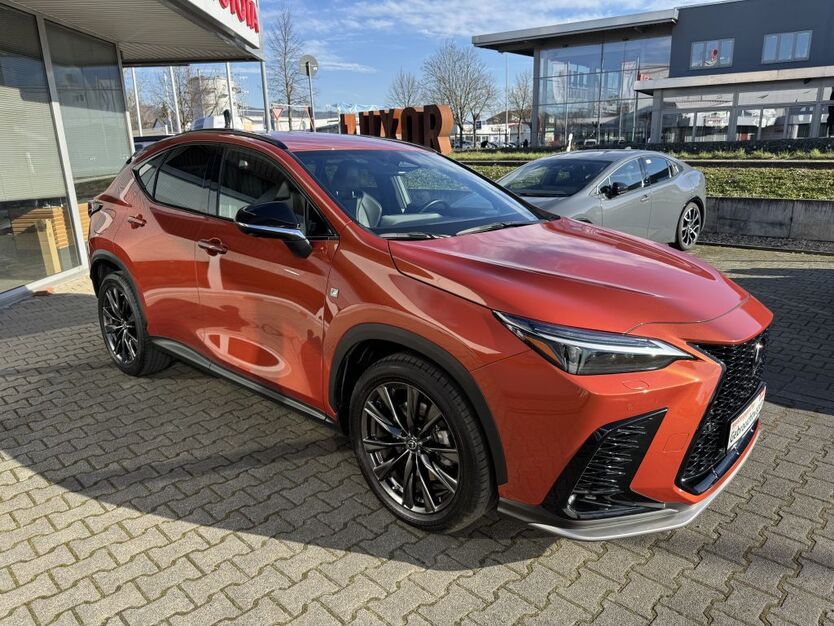 Lexus NX 450h 40.106 km 49.500 € Bensheim 64625