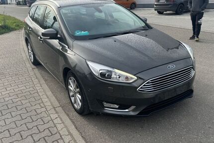 Ford Focus 120.000 km 8.900 &euro; Ludwigshafen/Altrip 67122