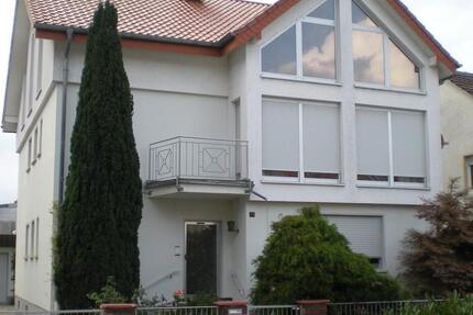 Wohnung Bensheim - 4 Zimmer, 150 m&sup2;, 1.575&euro; | Angebot:25440031