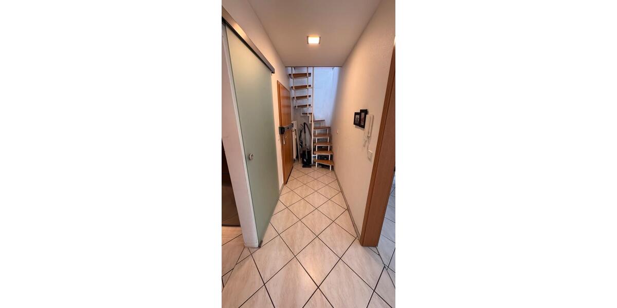 Maisonettenwohnung Bockenheim an der Weinstraße - 4 Zimmer, 130 m&sup2;, 1.100&euro; | Angebot:26626125