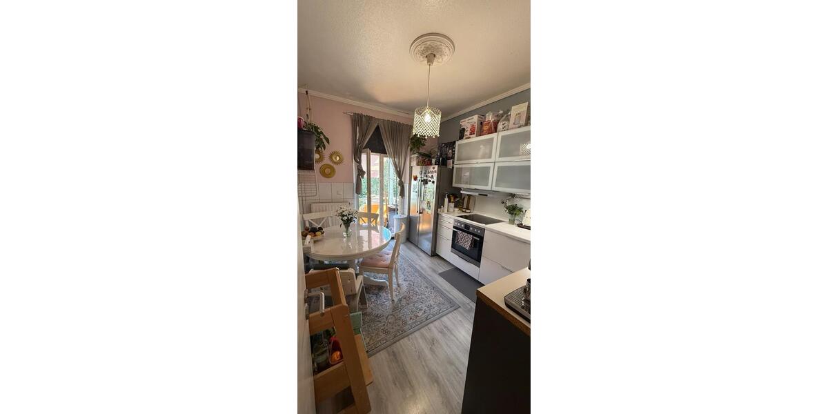 Etagenwohnung Ludwigshafen am Rhein Ludwigshafen-Hemshof - 3 Zimmer, 75 m&sup2;, 660&euro; | Angebot:27579156