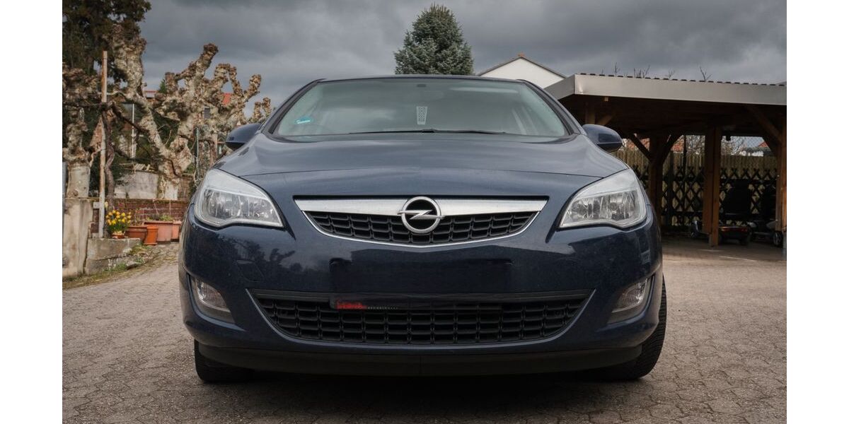Opel Astra 82.000 km 4.750 &euro; Deidesheim 67146