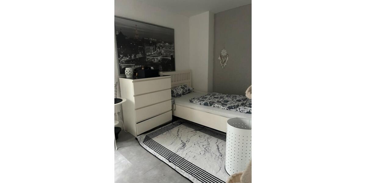 Erdgeschoßwohnung Edingen-Neckarhausen Neckarhausen - 6 Zimmer, 130 m&sup2;, 560.000&euro; | Angebot:25048797