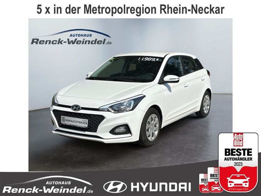 i20