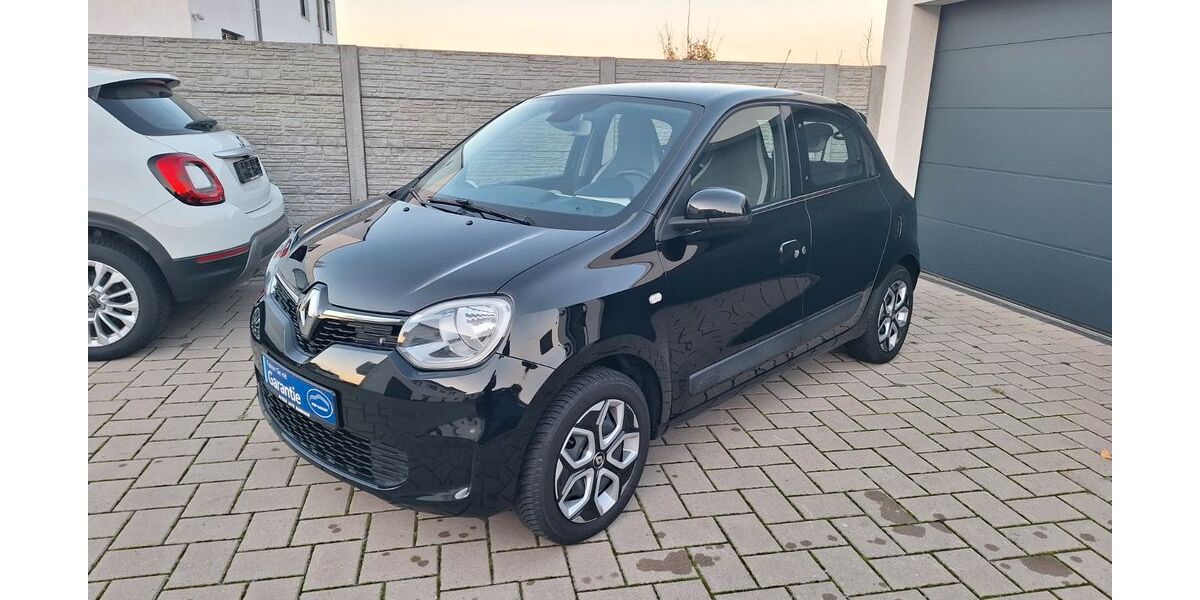 Renault Twingo 74.800 km 8.090 &euro; Mannheim 68307