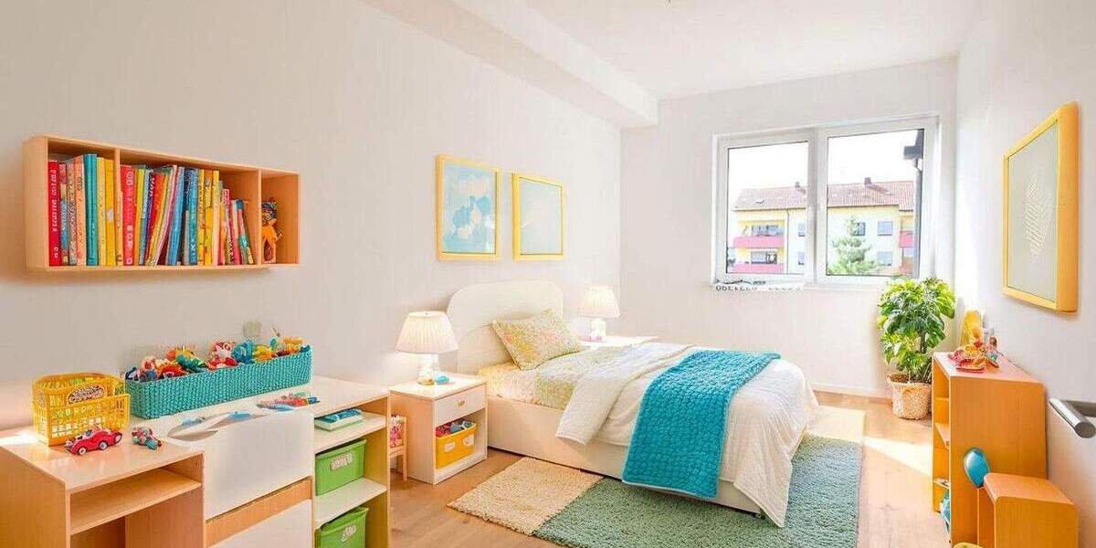 Sonnige Dachgeschoss-Wohnung mit Aufzug und großem Balkon 3 zimmer