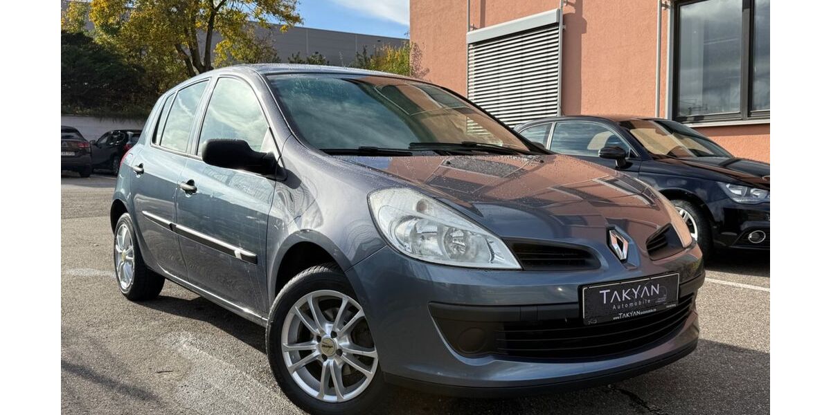Renault Clio 115.000 km 2.990 &euro; Edingen-Neckarhausen 68535