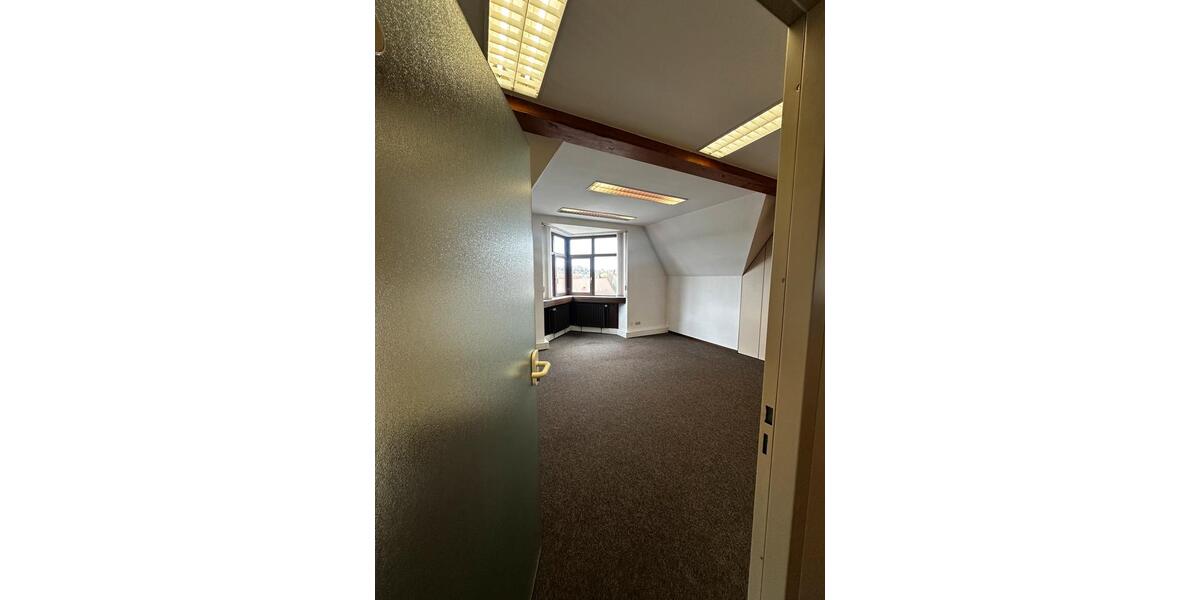 Gewerbeobjekt Mörlenbach - 950&euro; | Angebot:25993463