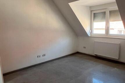 Wohnung Ludwigshafen am Rhein Ludwigshafen-Hemshof - 2 Zimmer, 55 m&sup2;, 800&euro; | Angebot:27615315