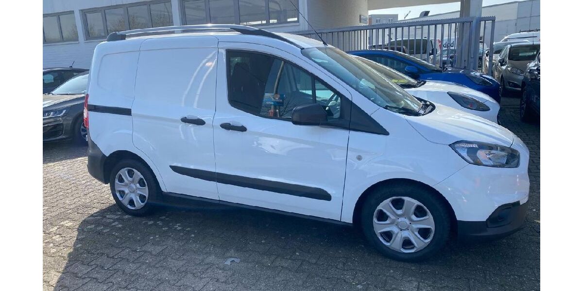 Ford Transit Courier 50.275 km 15.970 &euro; Mannheim 68309