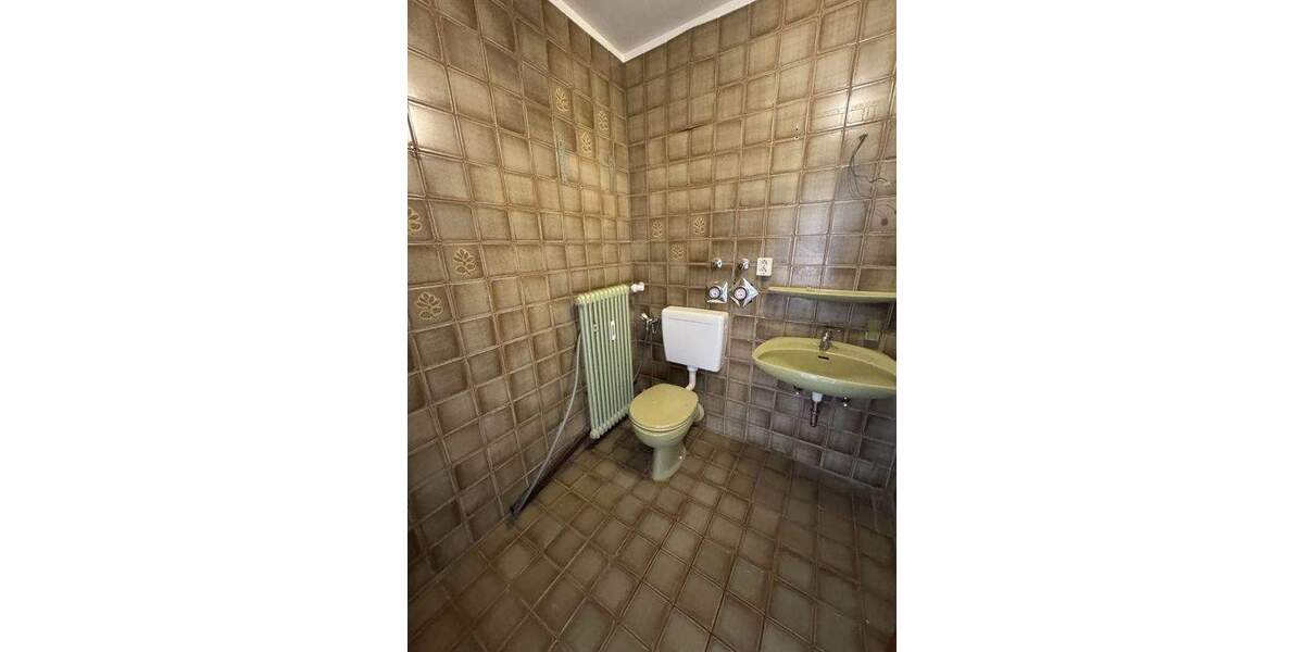 Etagenwohnung Weinheim - 2 Zimmer, 65 m&sup2;, 230.000&euro; | Angebot:25335883