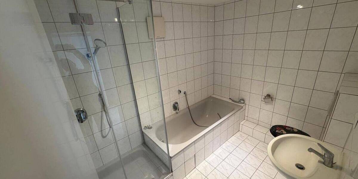 Etagenwohnung Weinheim - 2 Zimmer, 68 m&sup2;, 229.000&euro; | Angebot:26306422