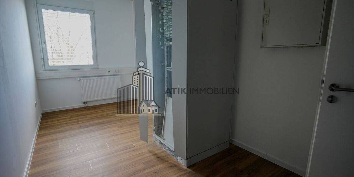 ATIK: Provisionsfrei - Erstbezug nach Sanierung - Repräsentative und Bürofläche mit EBK - Gewerbeobjekt Mannheim / Rheinau Rheinau | Angebot:26267124