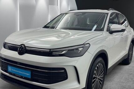 VW Tiguan 13.273 km 36.740 € Speyer 67346