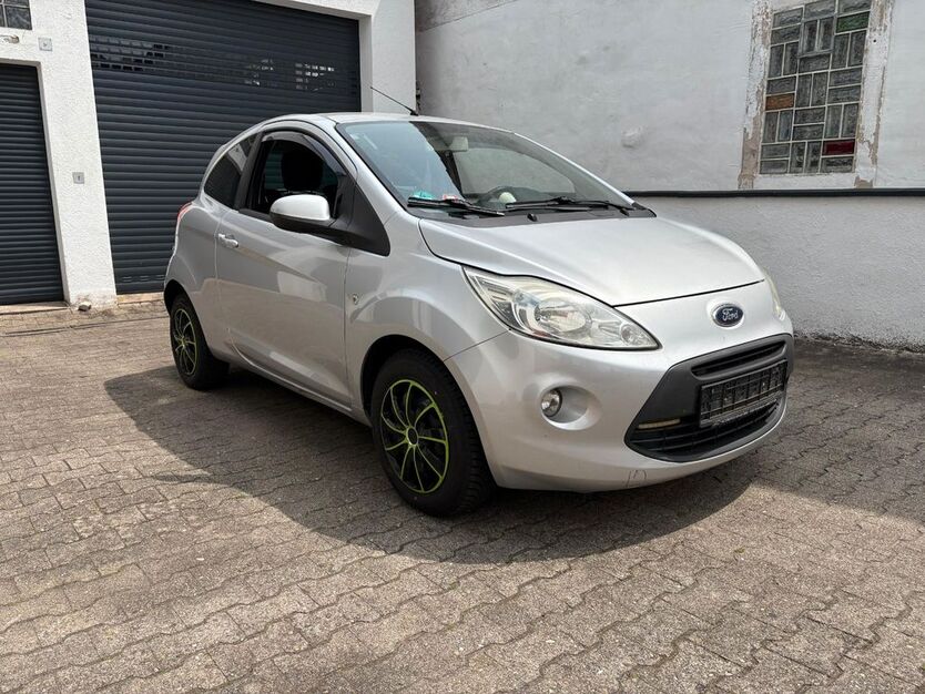 Ford Ka/Ka+ 121.000 km 3.500 € Wattenheim 67319