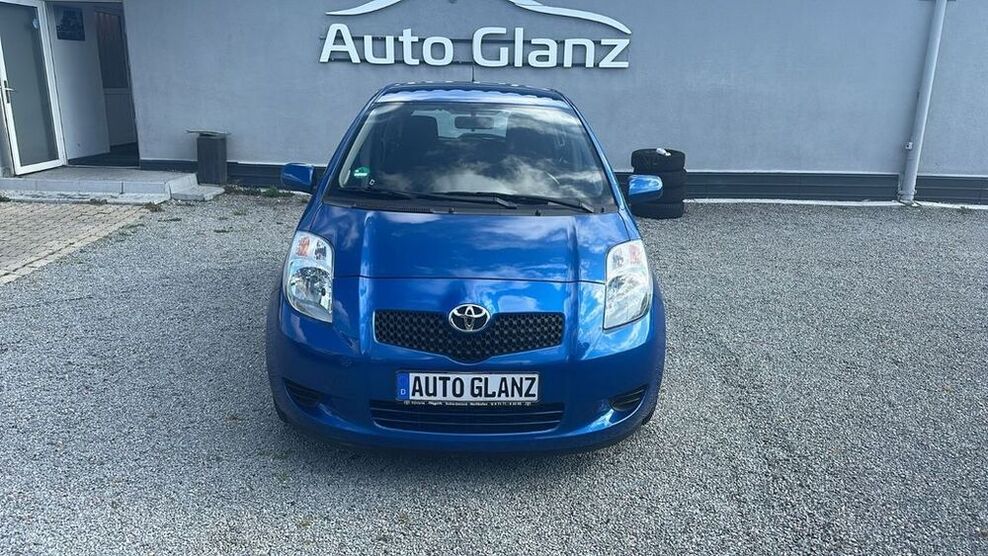 Yaris